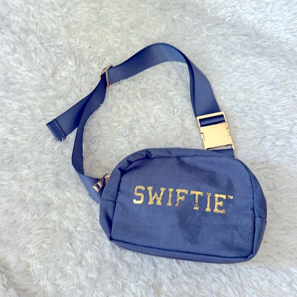Taylor Swift Swiftie Purple Fanny Pack Bag - Never Used! Authentic
